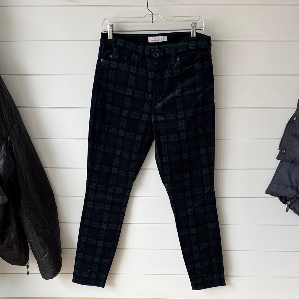Vineyard Vines women’s black watch plaid velvet Pants